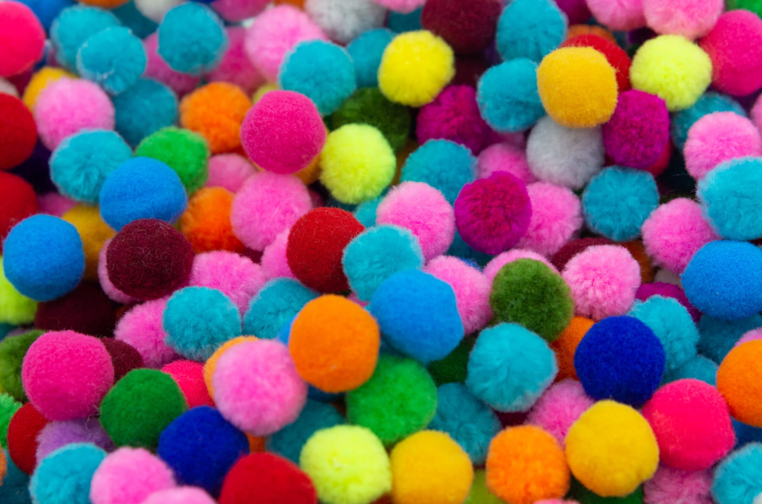 Pompones de colores
